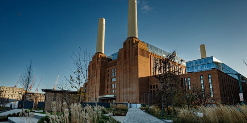 Londons redeveloped Battersea Power Station opens